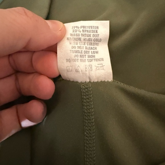 Zyia Olive green leggings - SO SOFT! - Picture 2 of 6